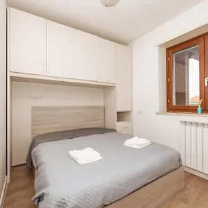 Appartamento Relax 2 Con Wifi-ac-netflix, Roma